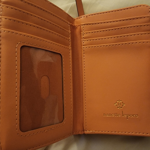 Wallet - Picture 2 of 3
